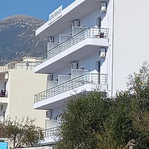 Hotel Prinos 